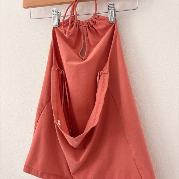 Me to We Salmon Halter Crop Top - Picture 6 of 9